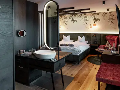 Hüttenhof ****S - Wellnesshotel & Luxus-Bergchalets