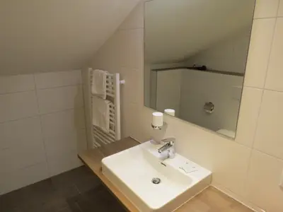 Doppelzimmer für 2 Personen (16 m²) in Grattersdorf 6/7