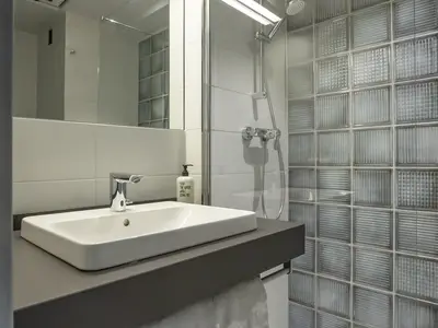 Doppelzimmer für 2 Personen (12 m²) in Grömitz 3/3