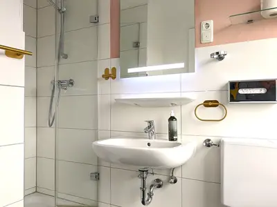 Doppelzimmer für 2 Personen (15 m²) in Grömitz 3/5