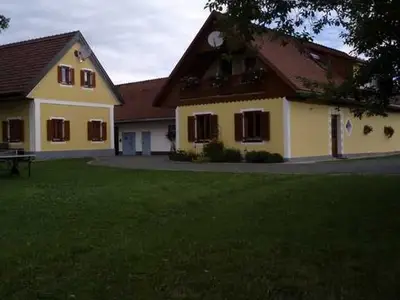 Doppelzimmer für 2 Personen in Groß St. Florian 2/10