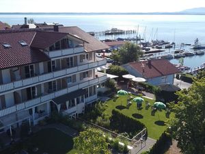 15212643-Doppelzimmer-2-Gstadt am Chiemsee-300x225-1