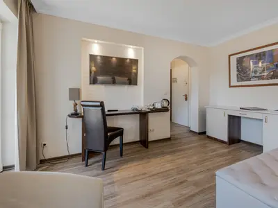 Classik DZ - Schreibtisch