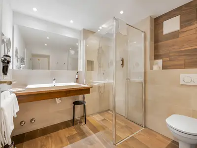 Deluxe DZ - Badezimmer Beispiel