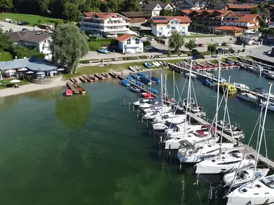 Hausansicht vom Hafen