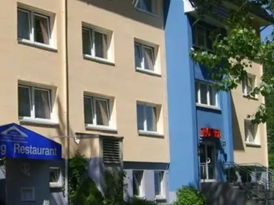 Doppelzimmer für 2 Personen (22 m²) in Güstrow 1/5