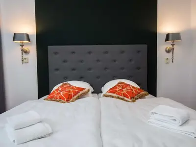 Doppelzimmer für 2 Personen (20 m²) in Hamburg 9/10