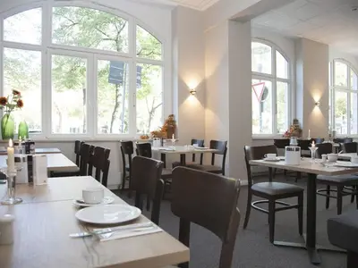 Doppelzimmer für 2 Personen (20 m²) in Hameln 8/10
