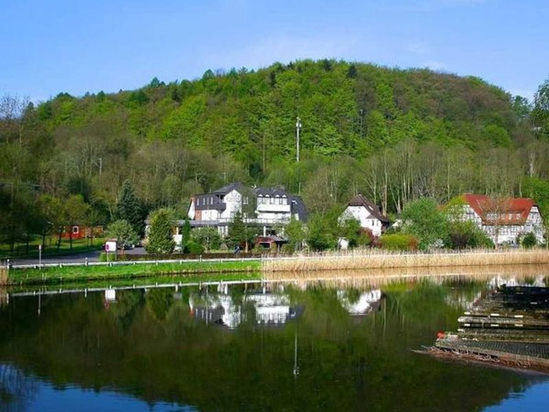 23551319-Doppelzimmer-2-Hann. Münden-800x600-0