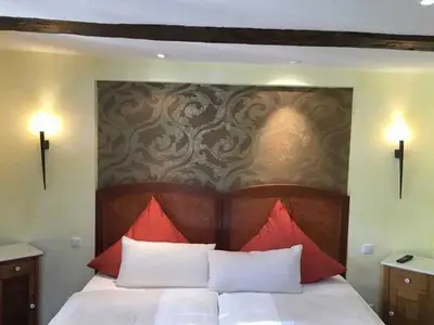 Doppelzimmer für 2 Personen (16 m²) in Hannoversch Münden 8/10