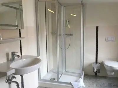 Doppelzimmer für 2 Personen (16 m²) in Hannoversch Münden 9/10