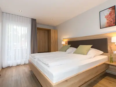 BEDROOM, INSIDE