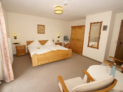 Doppelzimmer für 2 Personen in Häusern 2/2