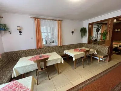 Doppelzimmer für 2 Personen (20 m²) in Heiligenblut 8/10