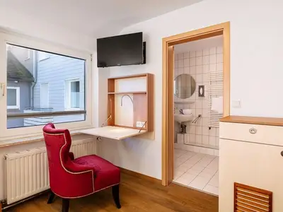 Doppelzimmer für 2 Personen (18 m²) in Helgoland 3/5