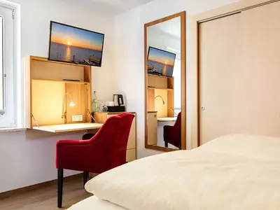 Doppelzimmer für 2 Personen (16 m²) in Helgoland 3/4