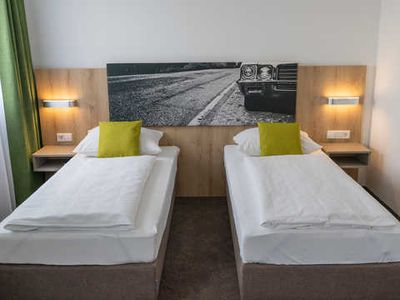 Doppelzimmer für 2 Personen (18 m²) in Herbolzheim 4/10