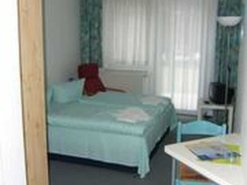 22372477-Doppelzimmer-2-Heringsdorf (Seebad)-800x600-2