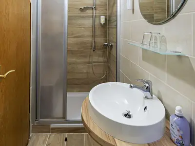 Doppelzimmer für 2 Personen in Herleshausen 4/5