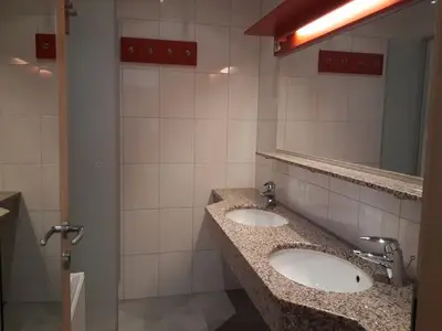 Doppelzimmer für 2 Personen (25 m²) in Hermagor 3/10