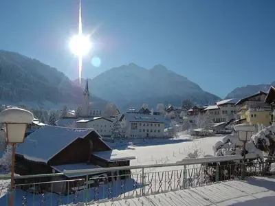 Doppelzimmer für 3 Personen (28 m²) in Hirschegg (Vorarlberg) 3/10