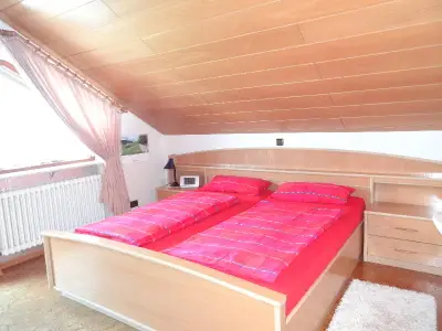 Doppelzimmer für 2 Personen in Hofstetten 6/9