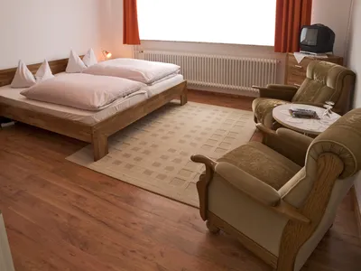 Doppelzimmer für 2 Personen in Holzdorf 1/6