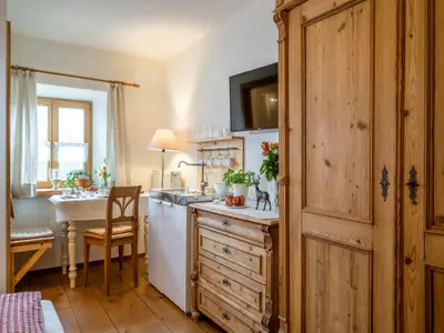 Ansicht mit kleiner Küche