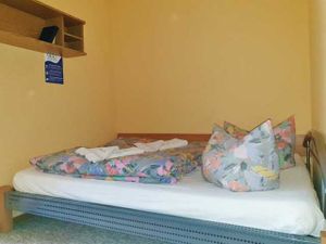 18659595-Doppelzimmer-2-Hoyerswerda-300x225-5