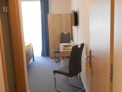Doppelzimmer für 2 Personen (25 m²) in Husum 5/7