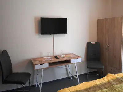 Doppelzimmer für 2 Personen (25 m²) in Husum 4/7