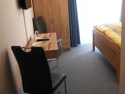 Doppelzimmer für 2 Personen (25 m²) in Husum 5/7