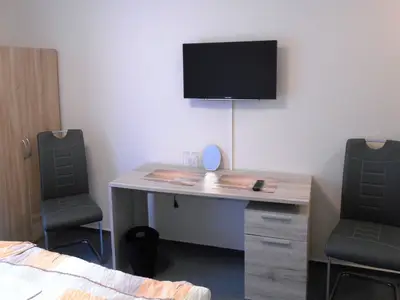 Doppelzimmer für 2 Personen (25 m²) in Husum 4/7