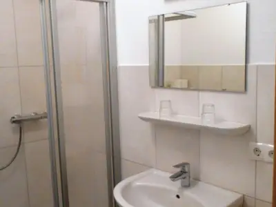 Doppelzimmer für 2 Personen (25 m²) in Husum 7/7