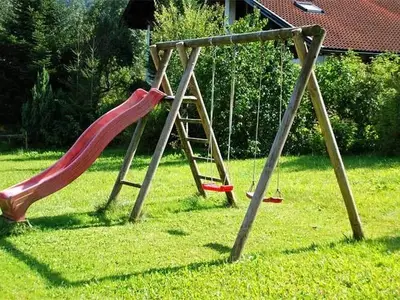 Doppelzimmer für 2 Personen (15 m²) in Immenstadt 5/10