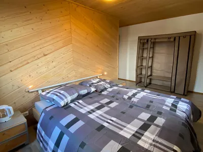 Doppelzimmer für 2 Personen (12 m²) in Immenstadt 1/10