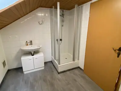 Doppelzimmer für 2 Personen (12 m²) in Immenstadt 5/10