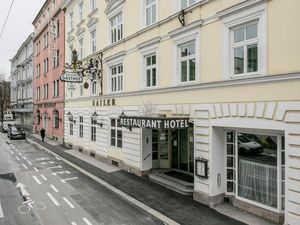 Doppelzimmer für 2 Personen (23 m&sup2;) in Innsbruck