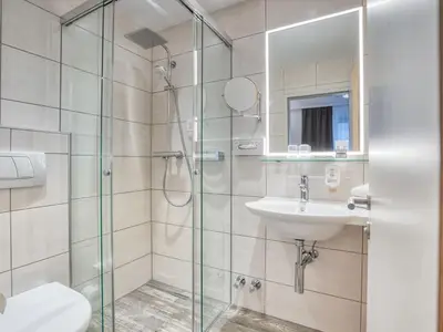 Doppelzimmer für 2 Personen in Innsbruck 7/10