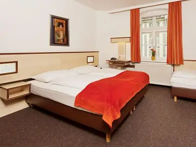 Doppelzimmer für 2 Personen in Innsbruck 9/10
