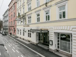 Doppelzimmer für 2 Personen (18 m²) in Innsbruck