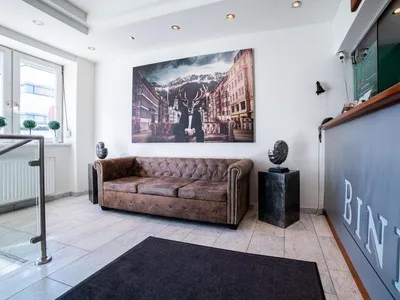 Doppelzimmer für 2 Personen (20 m²) in Innsbruck 4/10