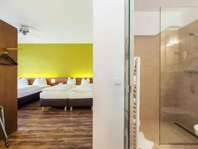 Doppelzimmer für 2 Personen in Innsbruck 9/10