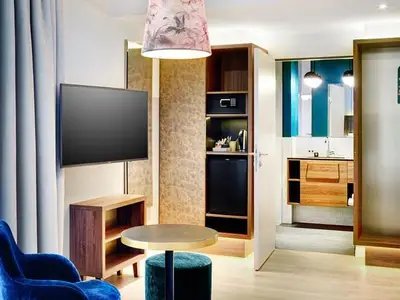 Doppelzimmer für 2 Personen (24 m²) in Innsbruck 6/10