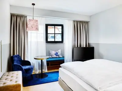Doppelzimmer für 2 Personen (24 m²) in Innsbruck 7/10