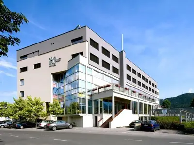 Doppelzimmer für 2 Personen in Innsbruck 2/10