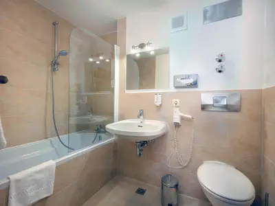 Badezimmer in der Auszeit Suite
