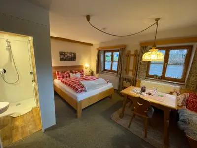 Doppelzimmer Bergblick ohne Balkon