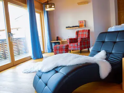 Deluxe Zimmer mit Kingsize-Bett und Balkon