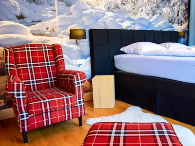Superior Zimmer mit Kingsize-Bett und Balkon